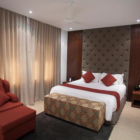 Lakshmi Luxury Villas, Walk To The Beach And Seminyak Shopping Екстер'єр фото