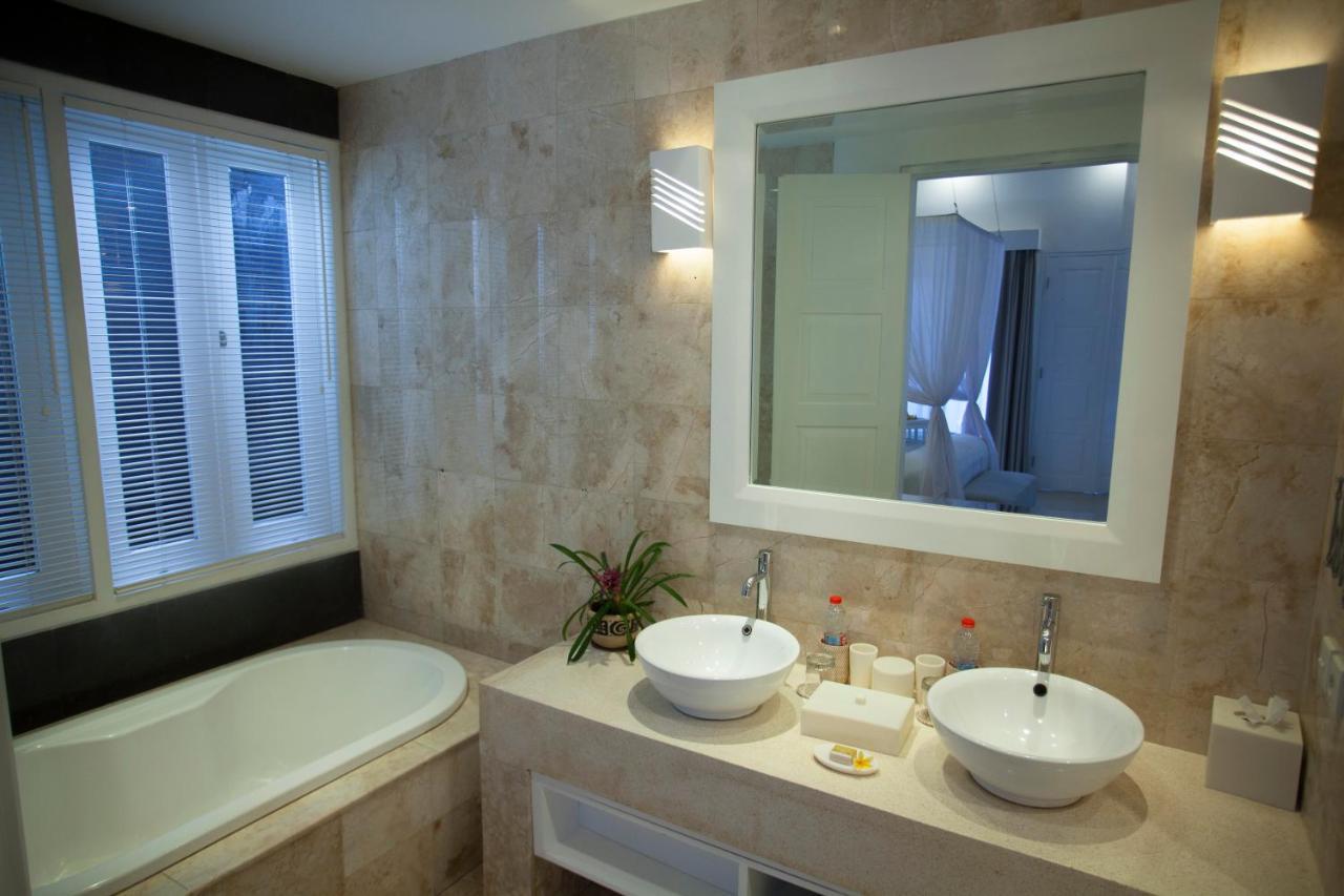 Lakshmi Luxury Villas, Walk To The Beach And Seminyak Shopping Екстер'єр фото
