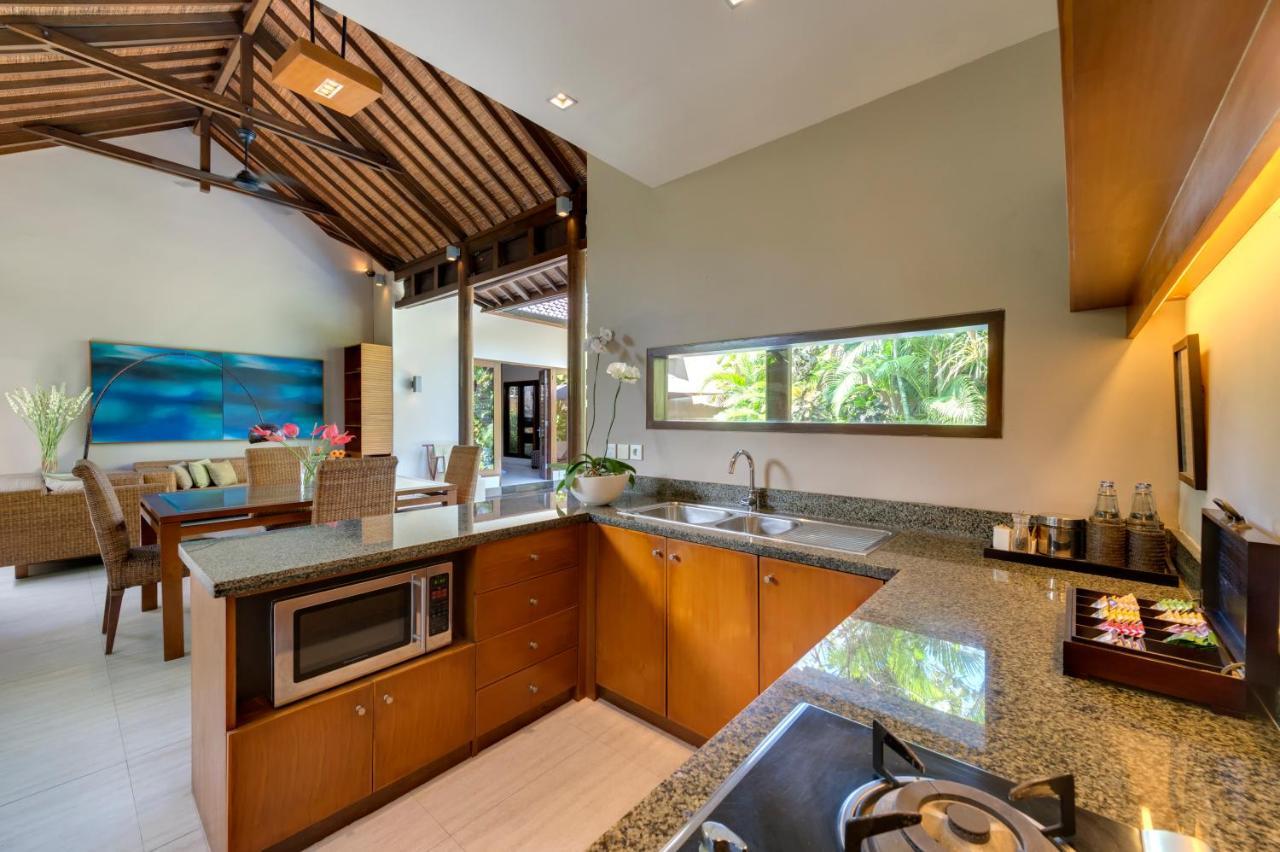 Lakshmi Luxury Villas, Walk To The Beach And Seminyak Shopping Екстер'єр фото