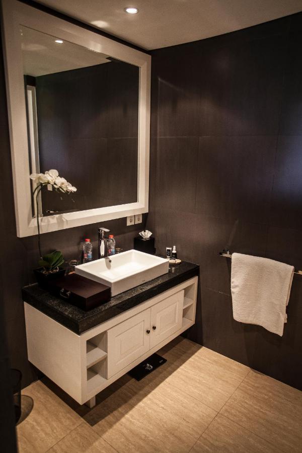 Lakshmi Luxury Villas, Walk To The Beach And Seminyak Shopping Екстер'єр фото