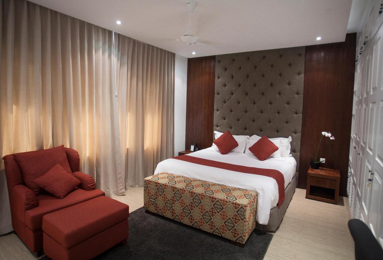 Lakshmi Luxury Villas, Walk To The Beach And Seminyak Shopping Екстер'єр фото
